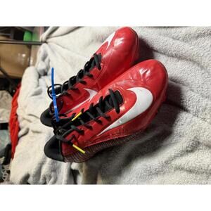 Nike Red and Black Soccer Cleats Size 11 Men’s